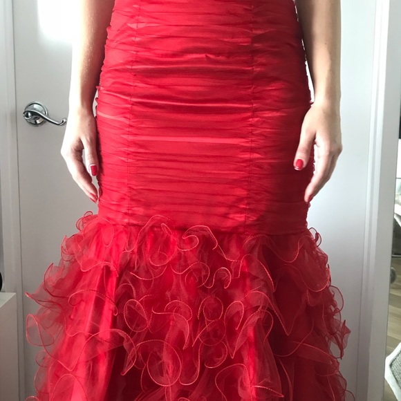 Perfect Prom Dress - Picture 3 of 8